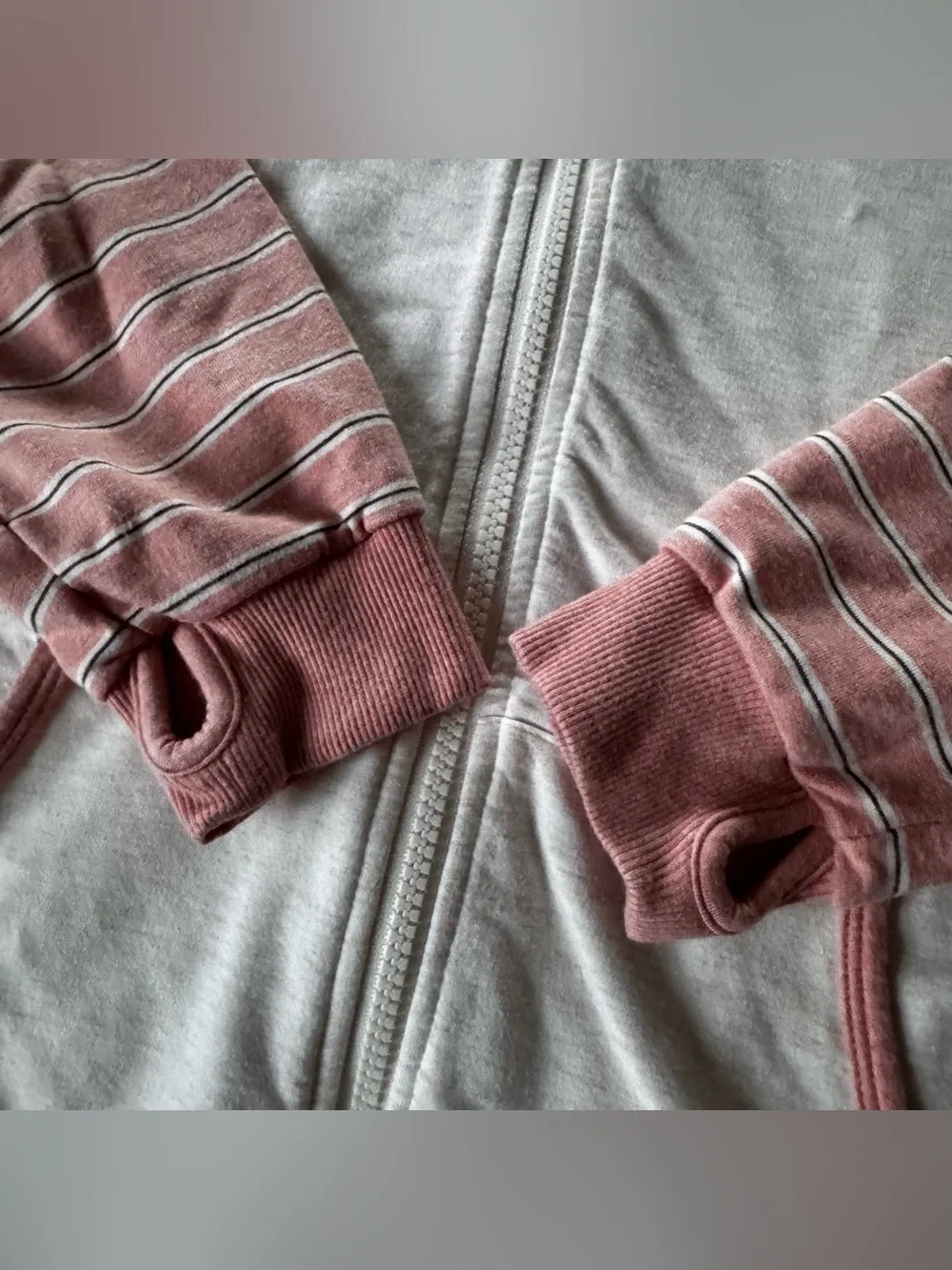 Play by little Sleepies Bamboo Pink Cream Striped Hoodie Long Sleeve Zip up 10